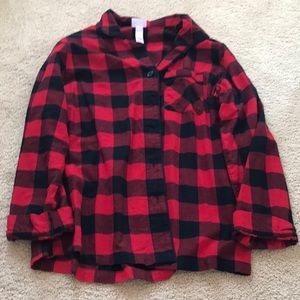 A black and red shirt